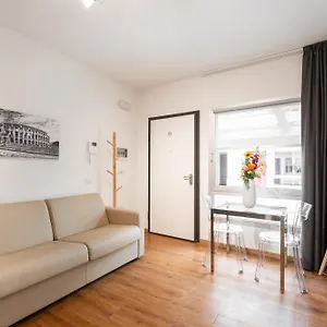 Ottavia Apartahotel
